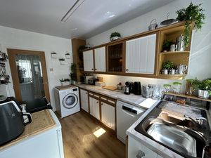 Photo 4- click for photo gallery